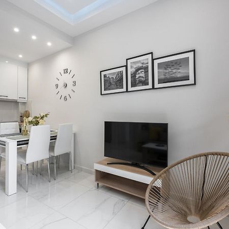 Aelia Apartments, The Luxury Suites Tesalonika Bagian luar foto