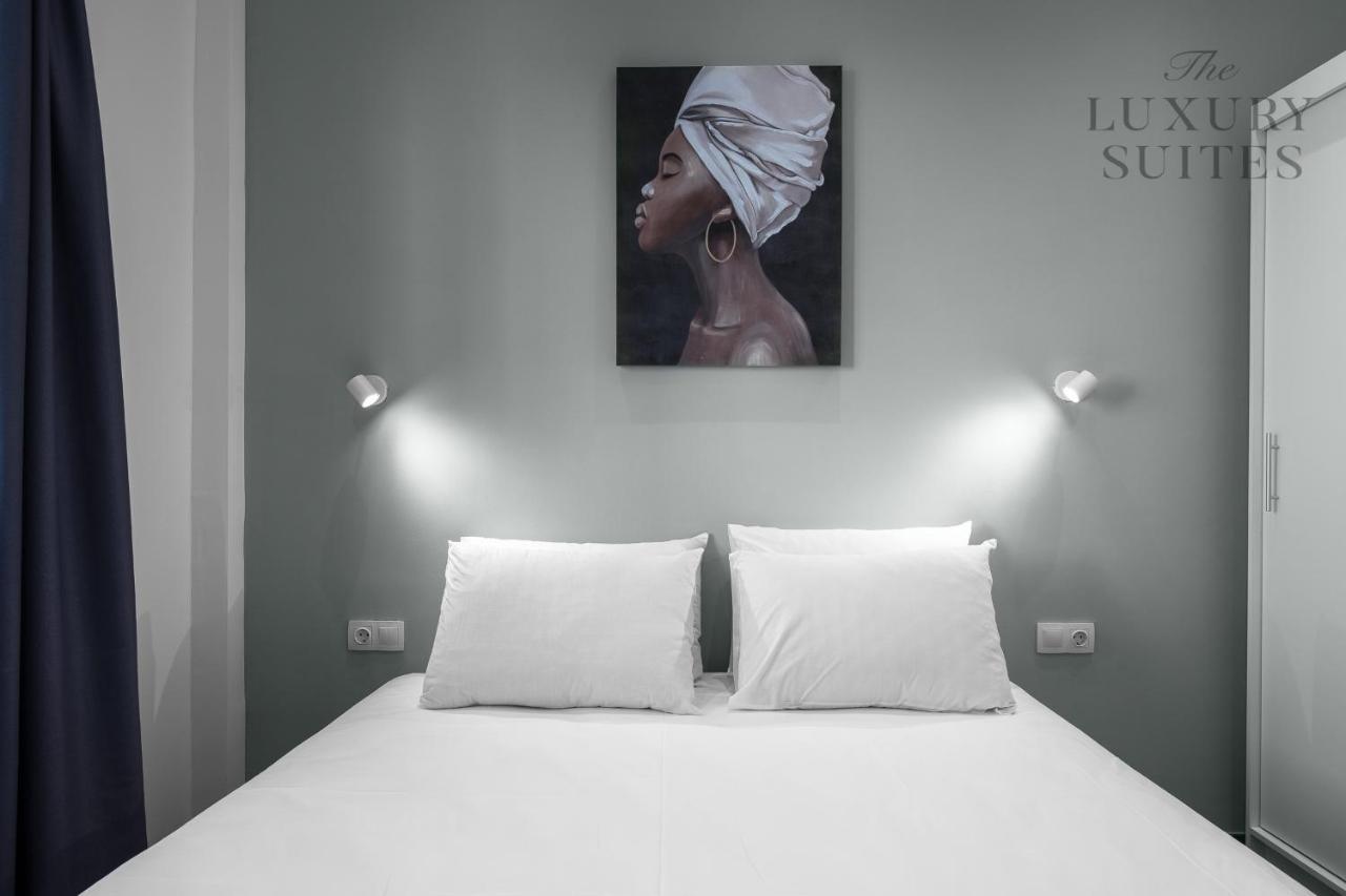 Aelia Apartments, The Luxury Suites Tesalonika Bagian luar foto