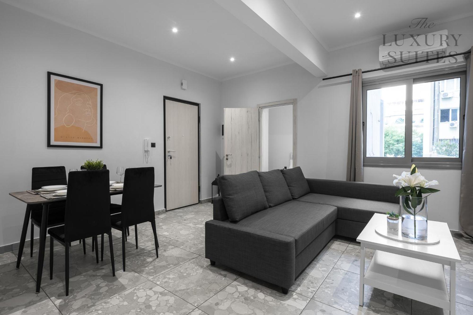 Aelia Apartments, The Luxury Suites Tesalonika Bagian luar foto