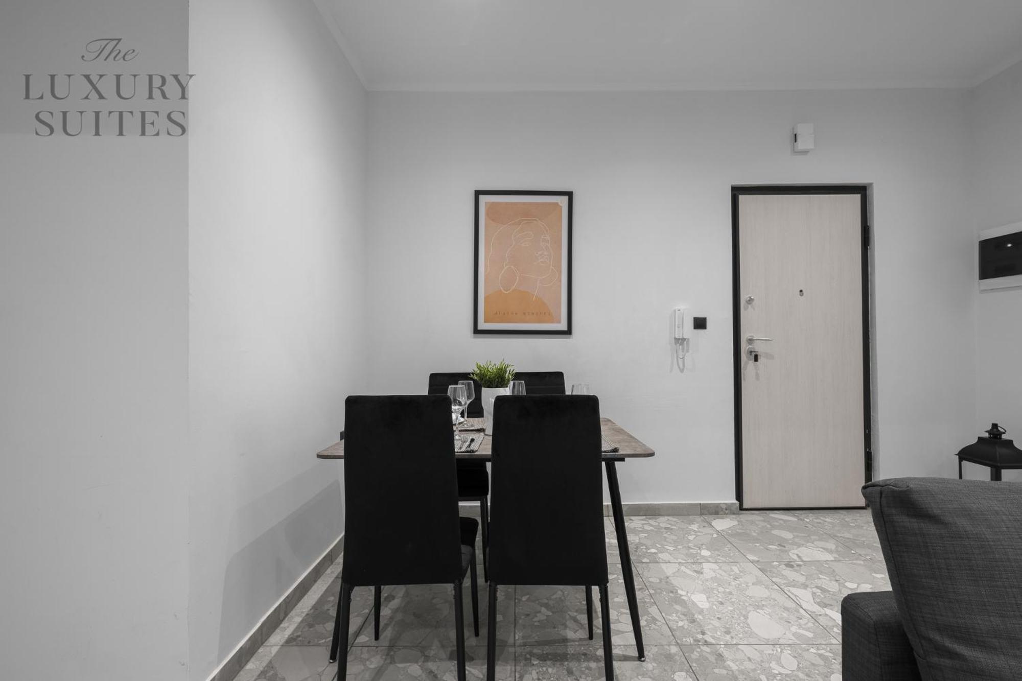Aelia Apartments, The Luxury Suites Tesalonika Bagian luar foto