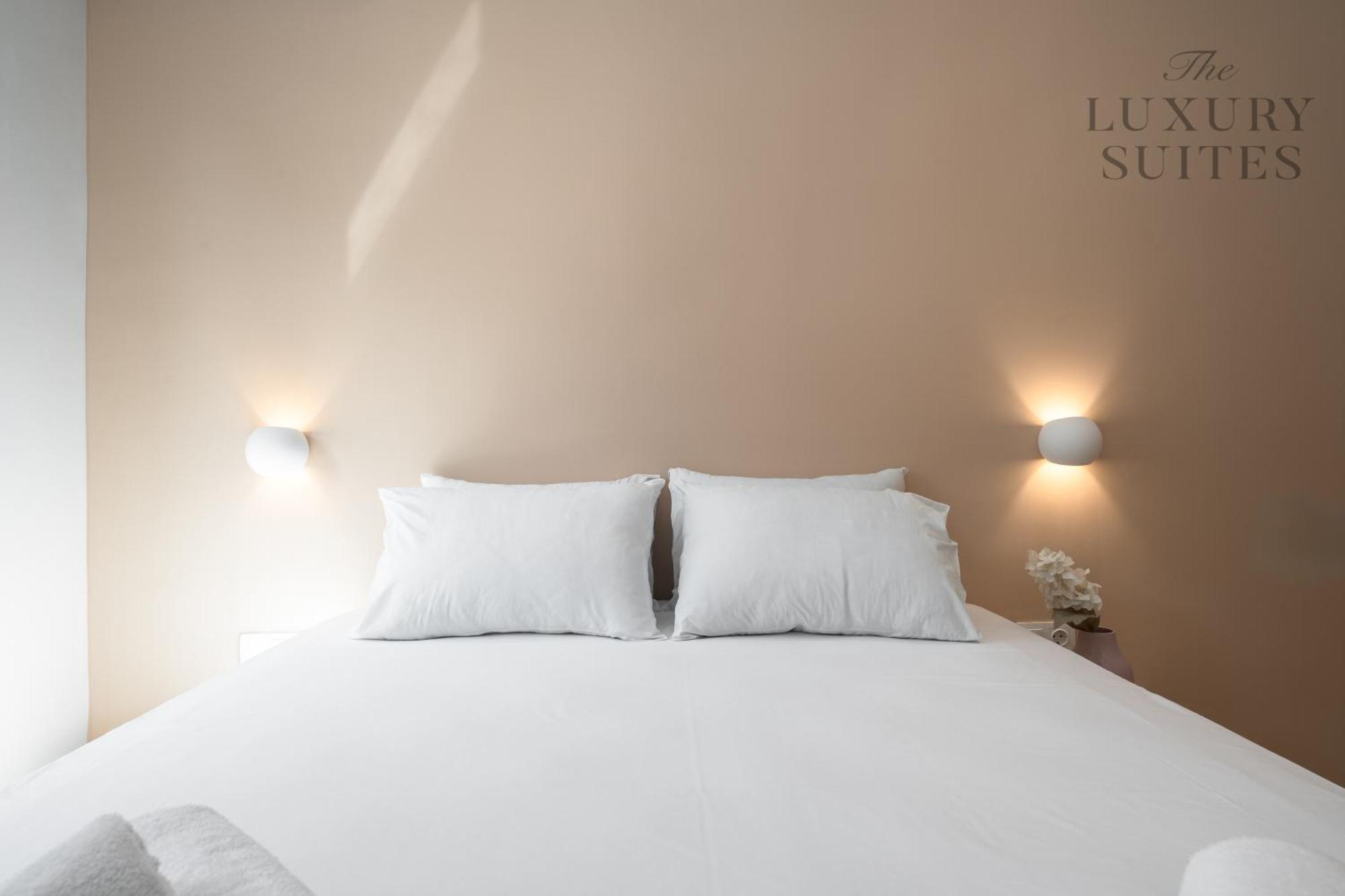 Aelia Apartments, The Luxury Suites Tesalonika Bagian luar foto