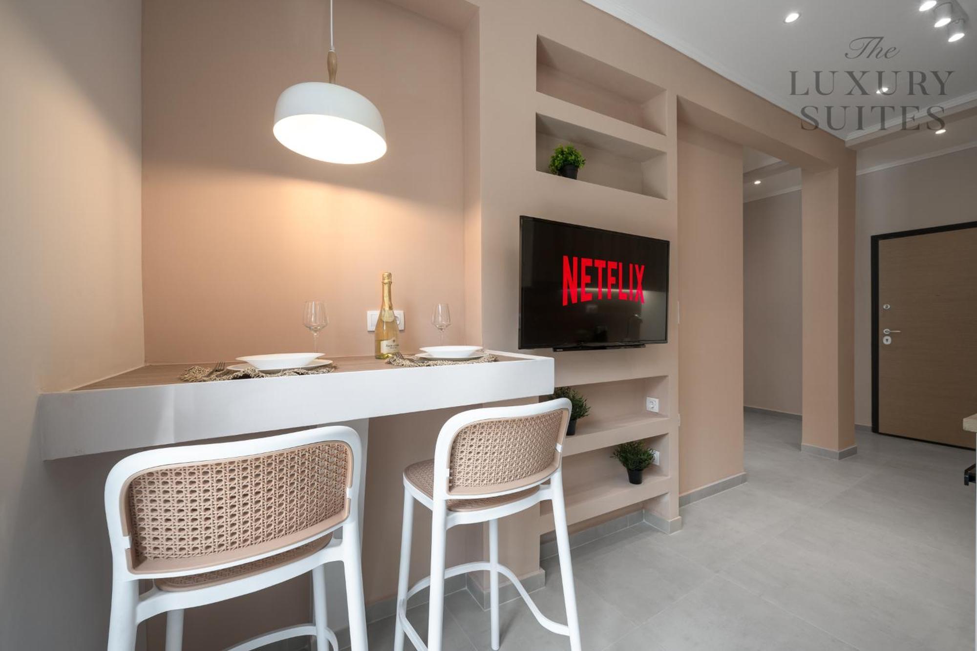Aelia Apartments, The Luxury Suites Tesalonika Bagian luar foto
