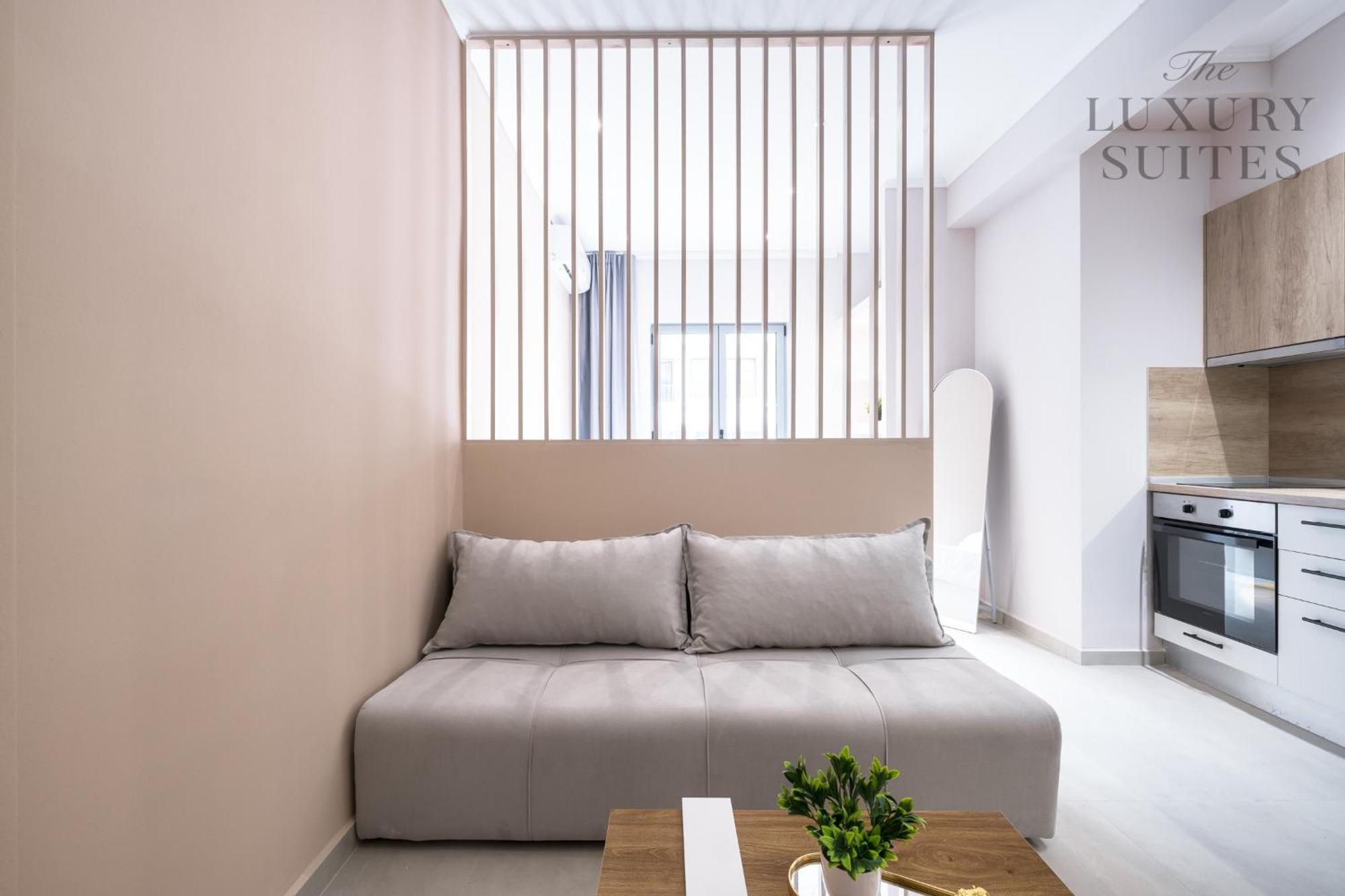 Aelia Apartments, The Luxury Suites Tesalonika Bagian luar foto