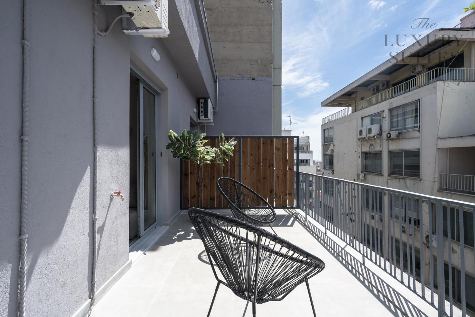 Aelia Apartments, The Luxury Suites Tesalonika Bagian luar foto