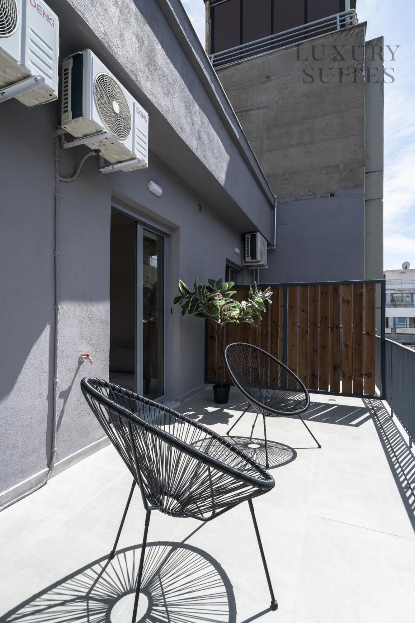 Aelia Apartments, The Luxury Suites Tesalonika Bagian luar foto